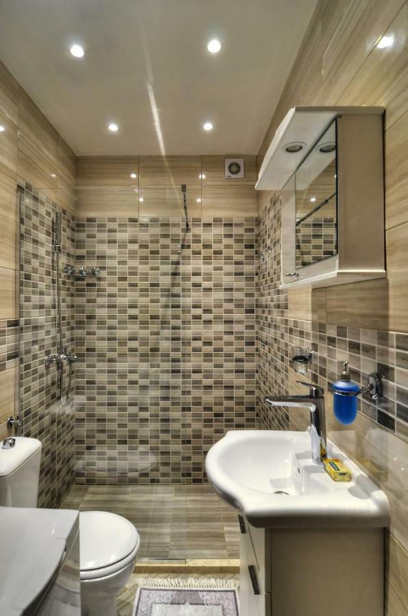 Apartments Banicevic Tivat Buitenkant foto
